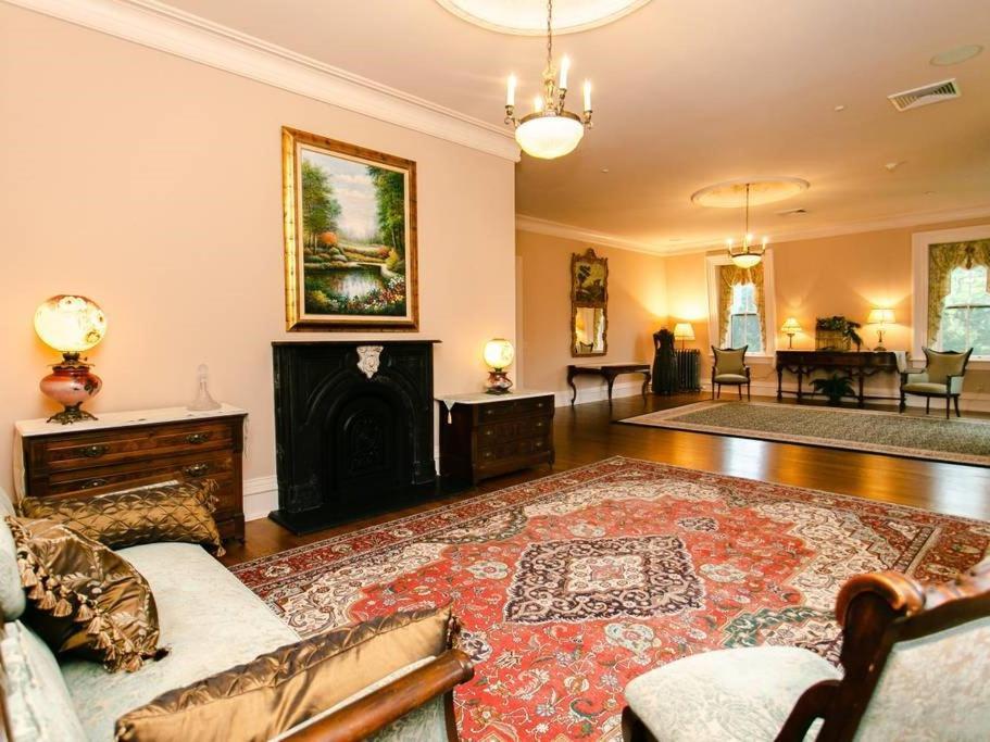 Silas W Robbins B&B Wethersfield Екстер'єр фото