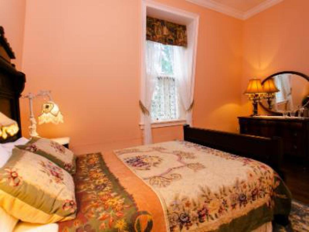 Silas W Robbins B&B Wethersfield Екстер'єр фото