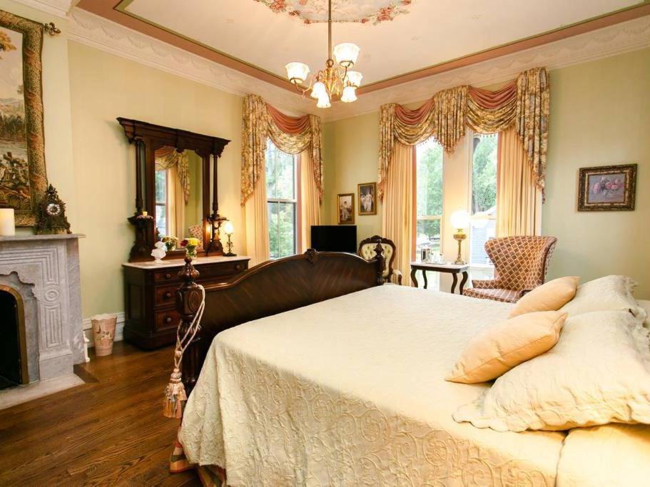 Silas W Robbins B&B Wethersfield Екстер'єр фото