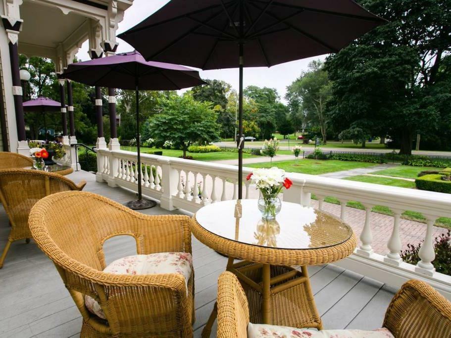 Silas W Robbins B&B Wethersfield Екстер'єр фото